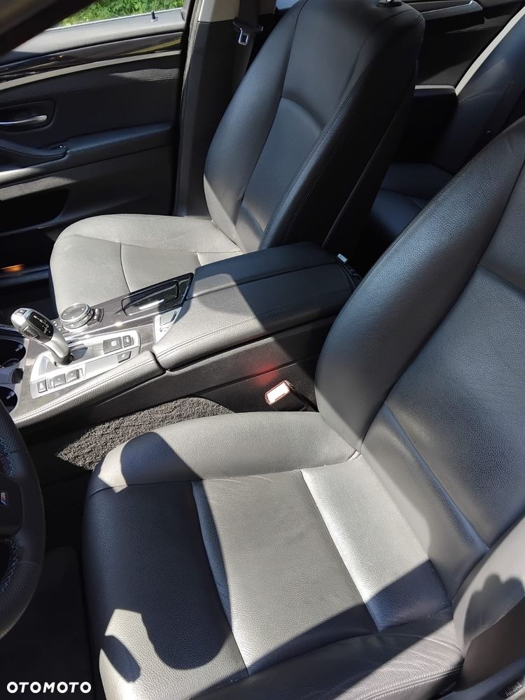 BMW Seria 5 520d - 12