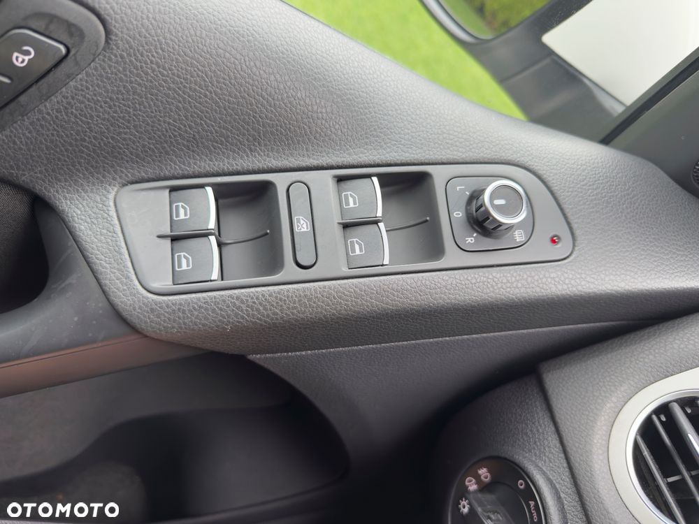 Volkswagen Tiguan 2.0 TDI 4Mot R-Style DSG - 17