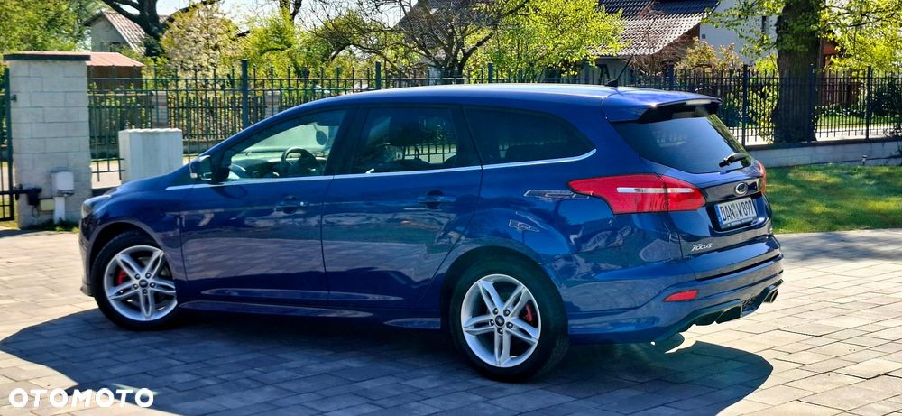 Ford Focus 1.5 EcoBoost STart-Stopp-System ST-LINE - 6