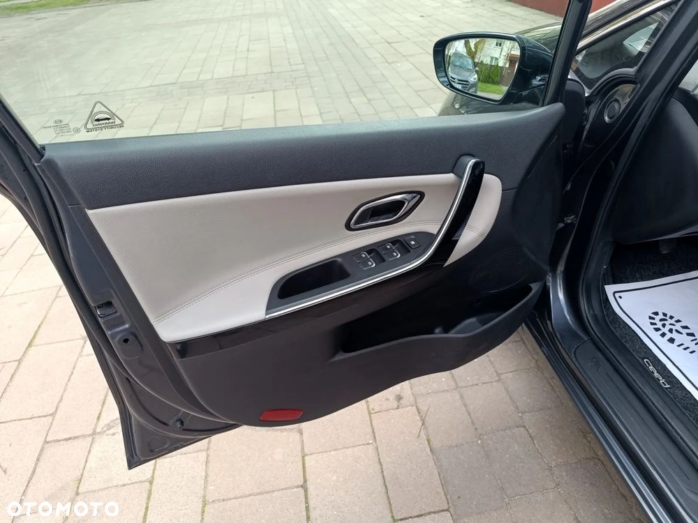 Kia Ceed 1.6 CRDi XL - 25
