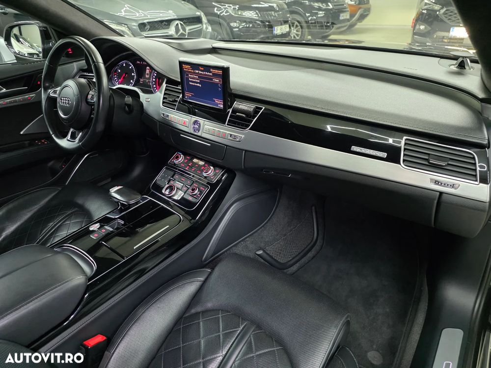 Audi A8 4.2 TDI DPF (clean diesel) quattro tiptronic Lang - 8
