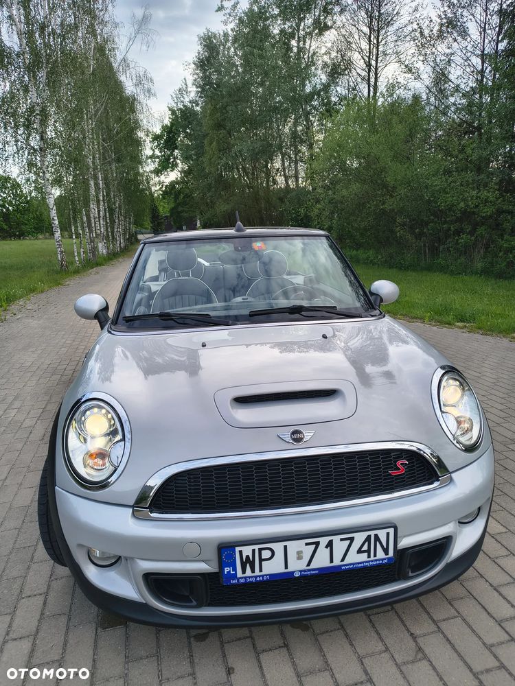 MINI Cooper S Highgate - 17
