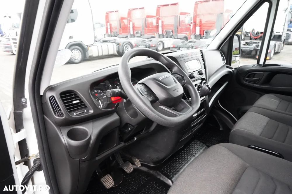 Iveco DAILY 35-160 / 4.3 M CONTAINER / TAIL / TWIN GVWR: 3500 KG / 2022 - 22