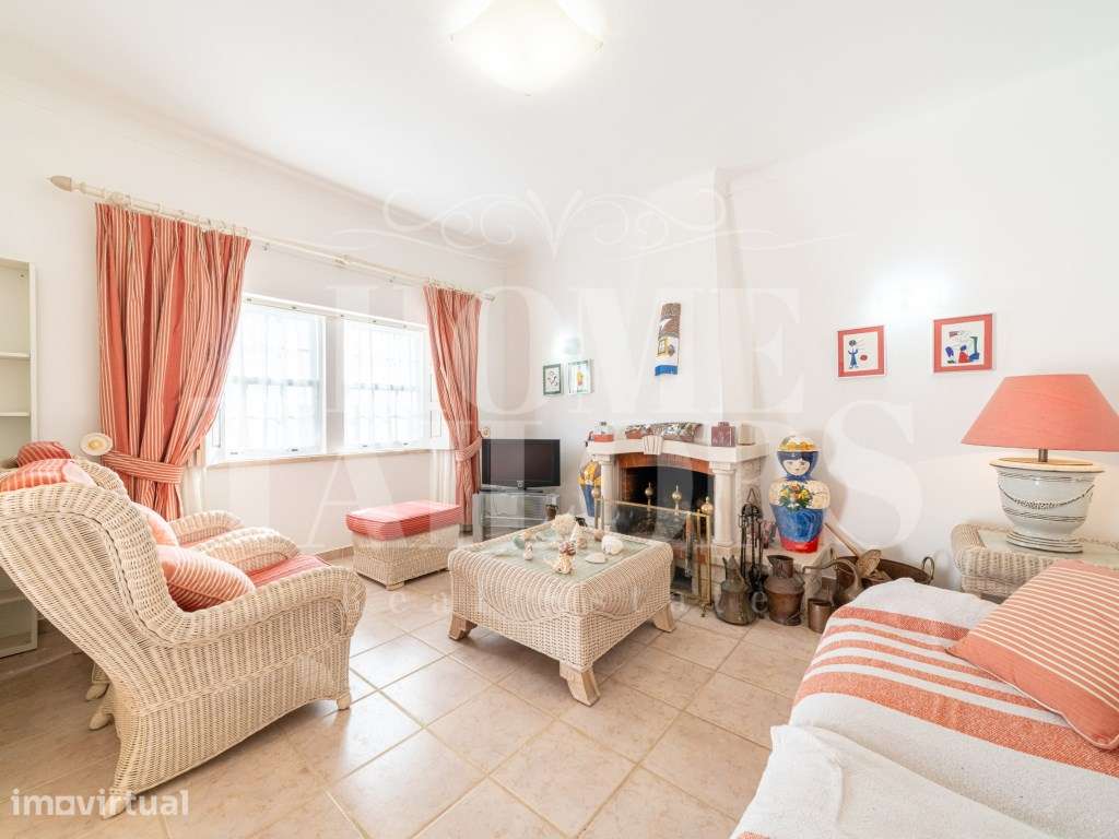 Moradia T3 com Piscina Aquecida e Jardim | Caeiros, entre Mafra e E... - Grande imagem: 5/34