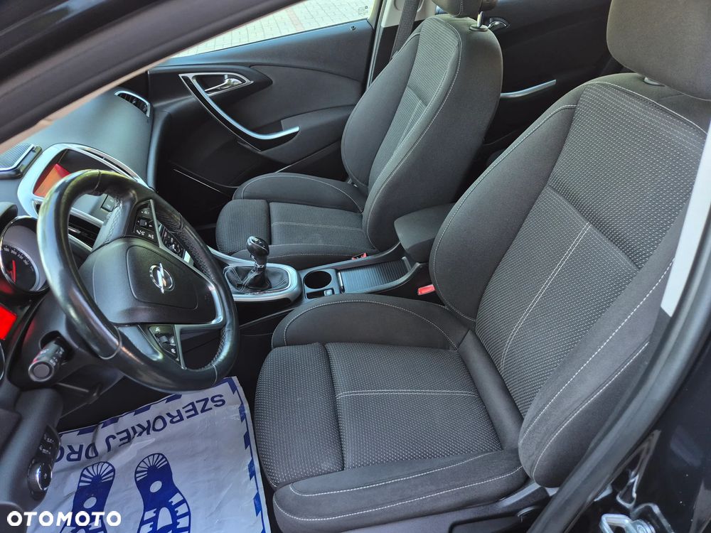 Opel Astra 1.4 ecoFLEX - 6