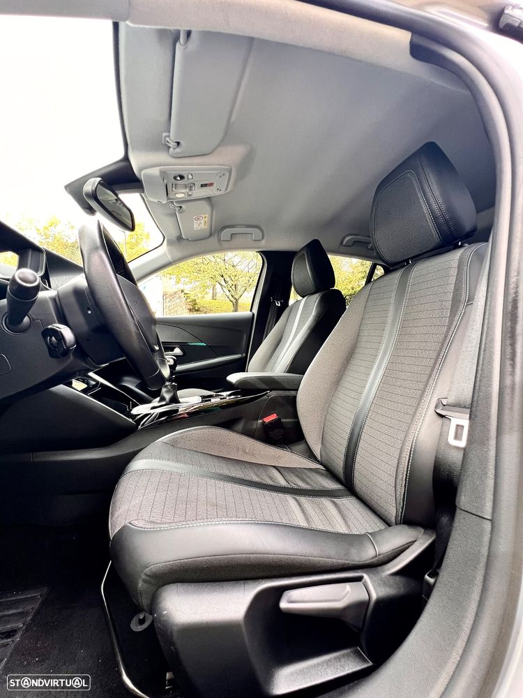 Peugeot 208 1.2 PureTech Allure Pack - 9