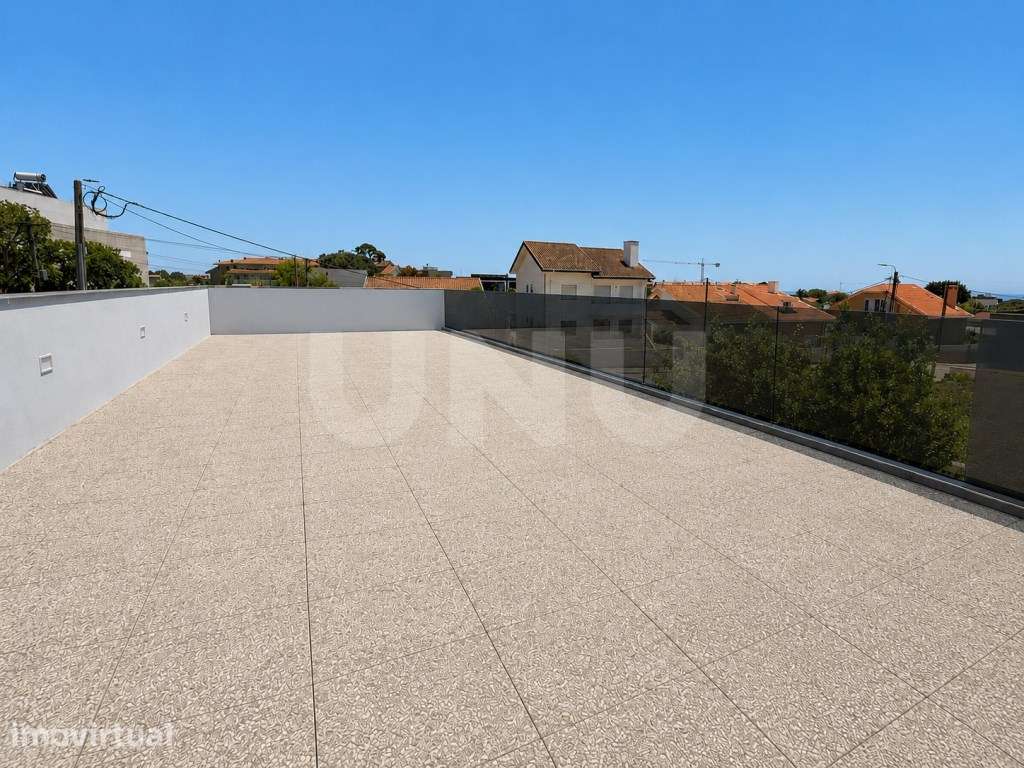 MORADIA T4 ISOLADA | MODERNA | LUZ NATURAL | PRIVACIDADE | SÃO FÉLI... - Grande imagem: 2/36