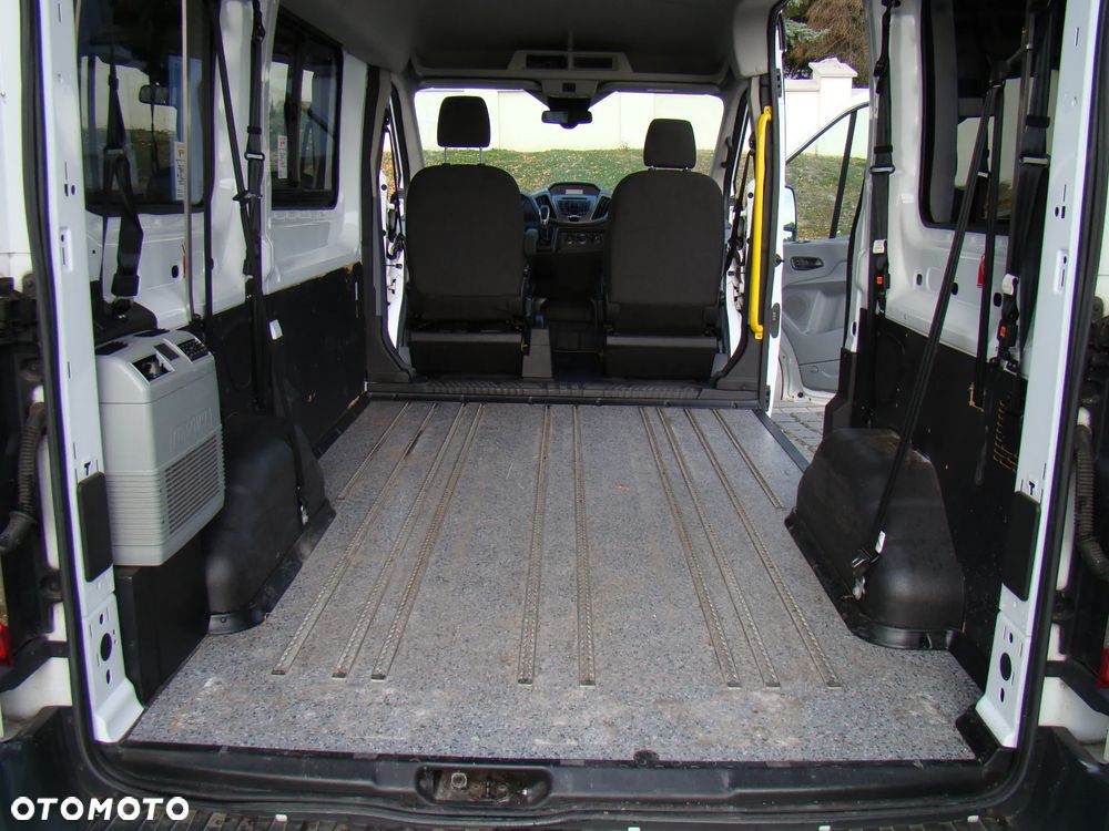 Ford Transit Kombi L3H2 Limited - 17