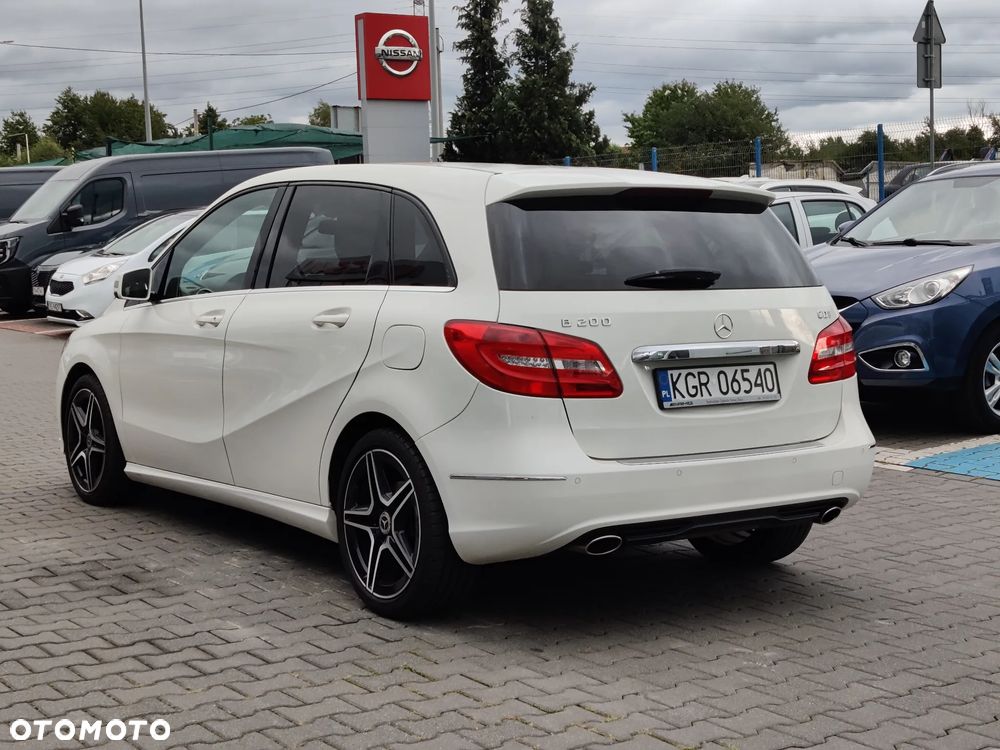 Mercedes-Benz Klasa B 220 d 7G-DCT AMG Line - 6