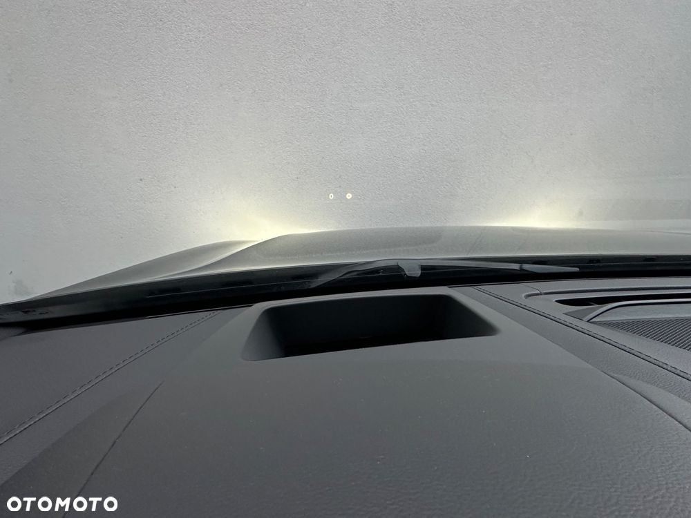 Volvo V90 B5 D AWD Geartronic RDesign - 35