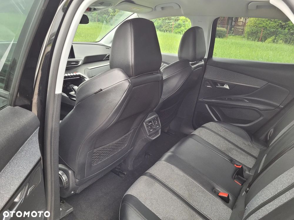 Peugeot 3008 - 9