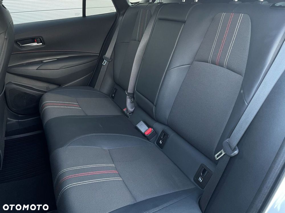 Toyota Corolla 2.0 Hybrid GR Sport - 15