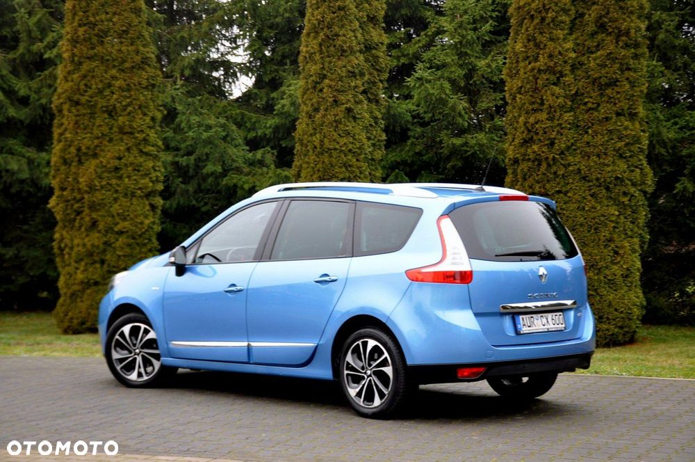 Renault Grand Scenic - 13