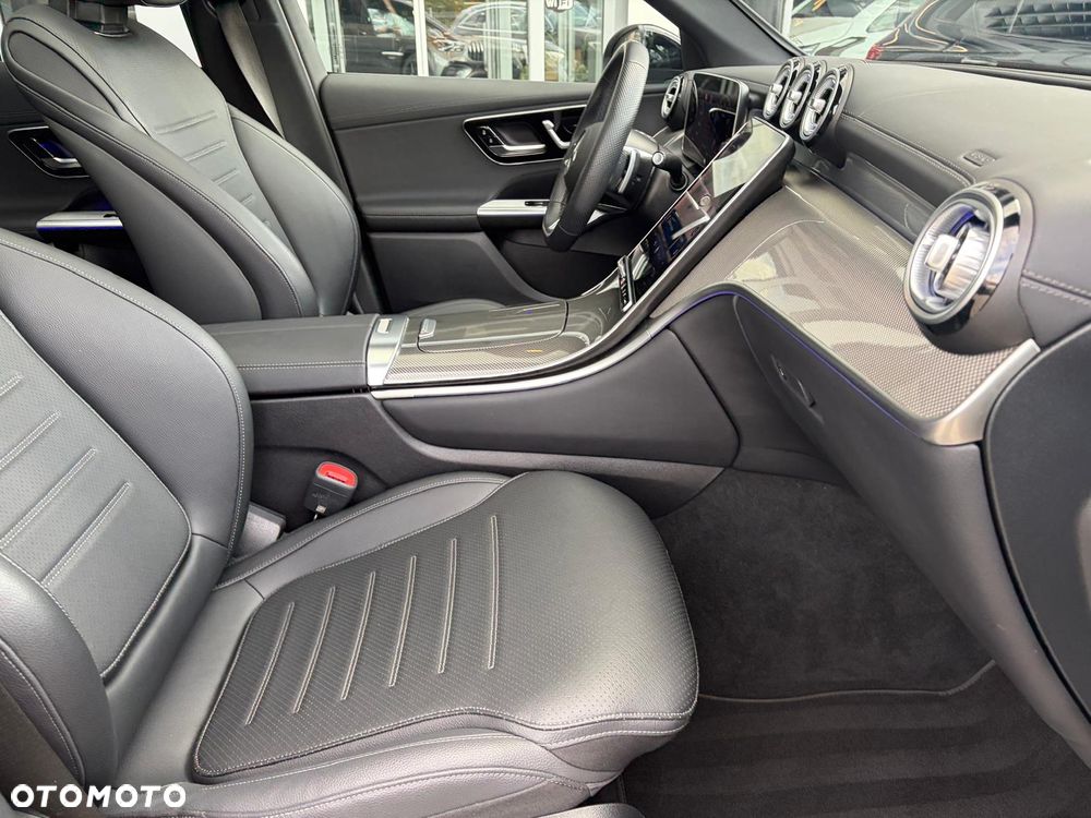 Mercedes-Benz GLC 200 mHEV 4-Matic AMG Line - 21