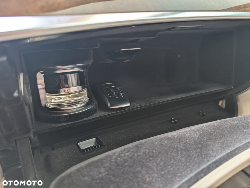 Mercedes-Benz Klasa S 350 (BlueTEC) d 4-Matic L 7G-TRONIC - 32
