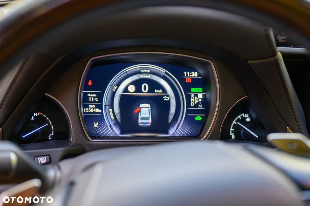Lexus LS 500 Prestige AWD - 25