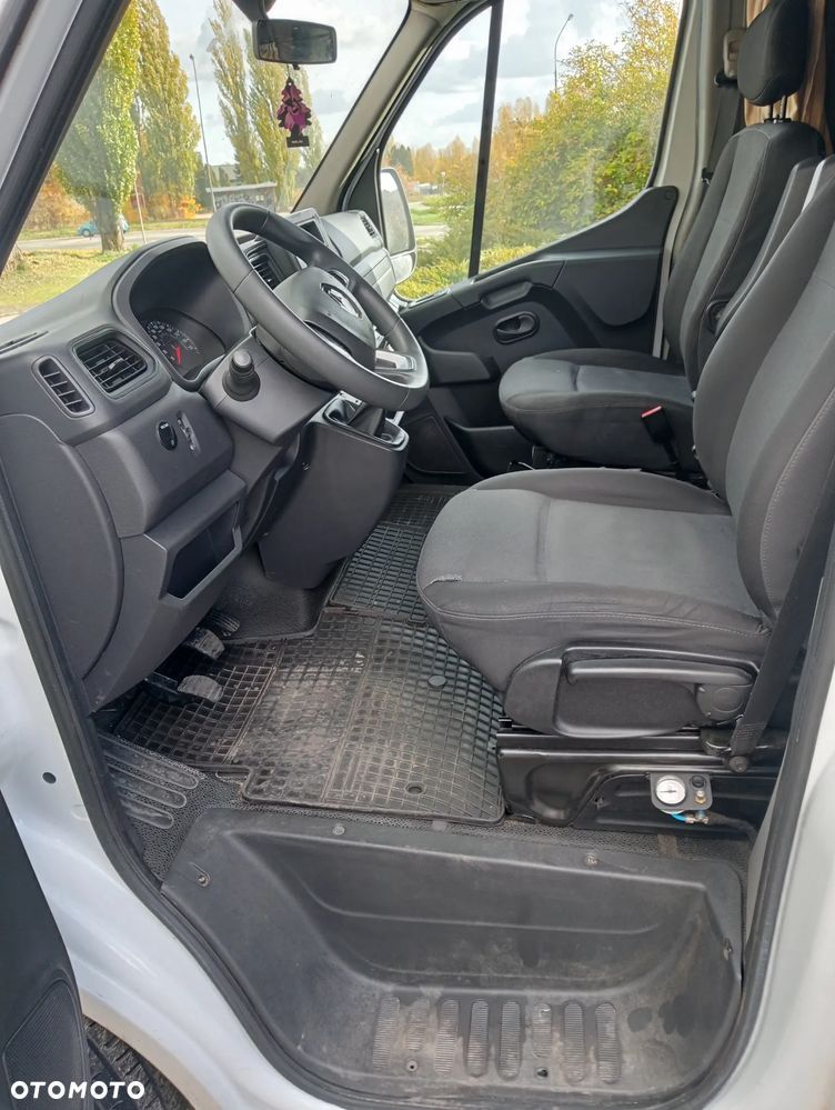 Renault Master - 10