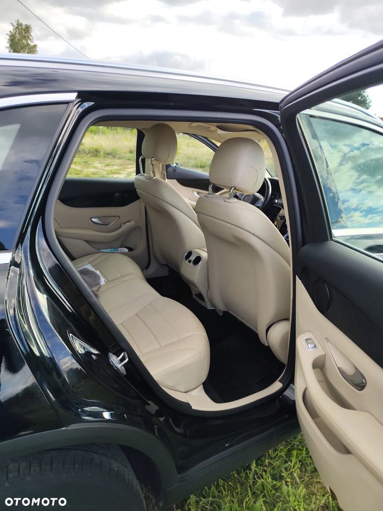 Mercedes-Benz GLC 220 d 4-Matic - 5