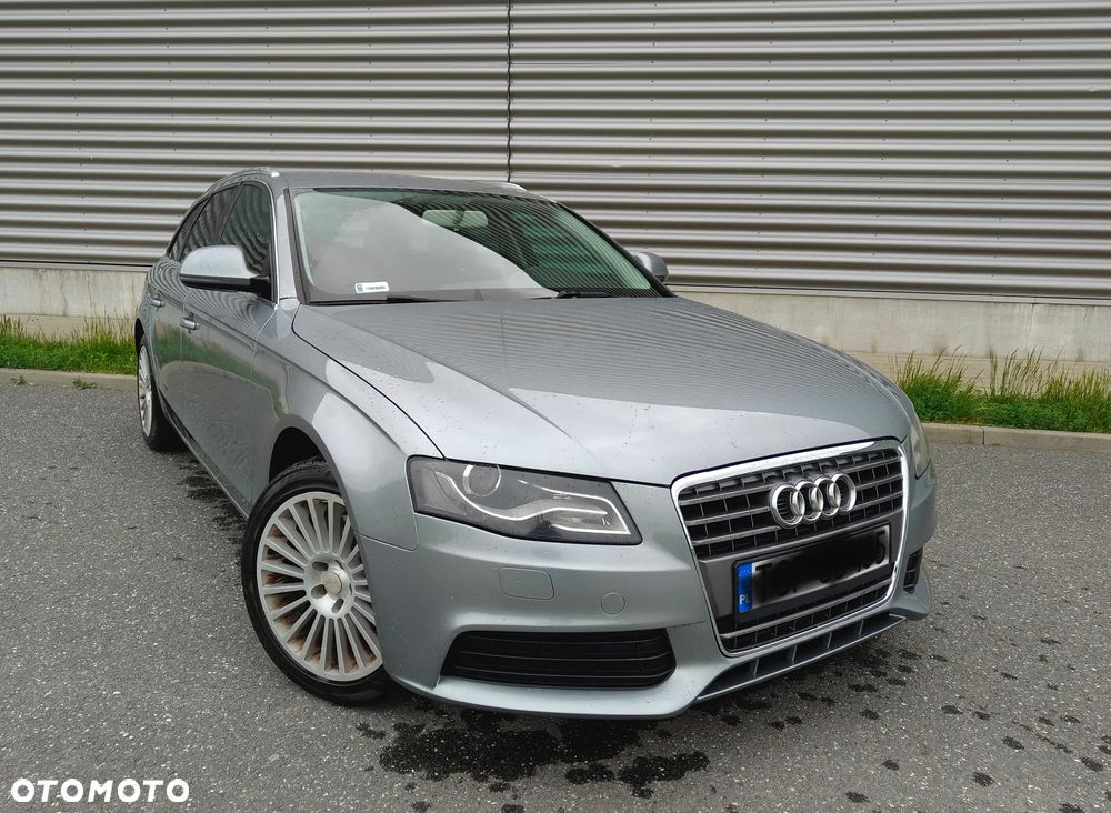 Audi A4 Avant 2.0 TDI - 1