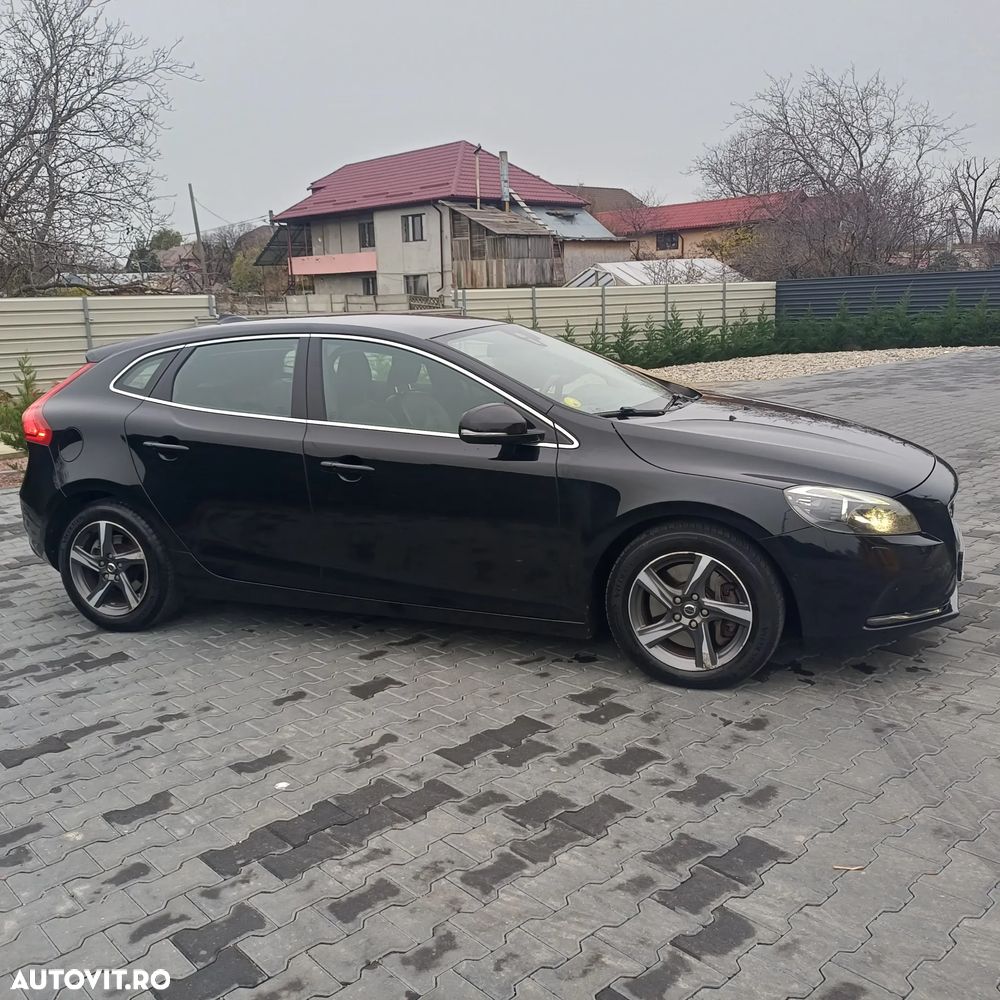 Volvo V40 D4 Ocean Race - 5