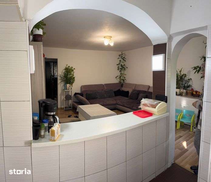 VAND apartament 4 camere — fotografia 1