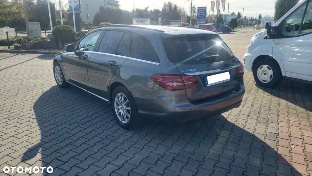 Mercedes-Benz Klasa C 200 d - 4