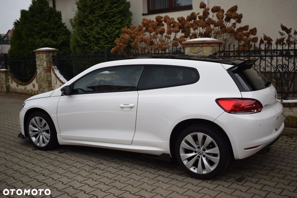 Volkswagen Scirocco 1.4 TSI R-Style - 9