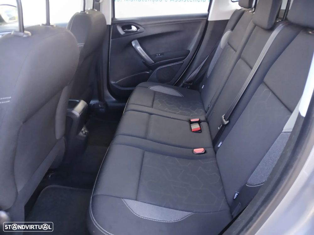 Peugeot 2008 1.2 PureTech Style - 18