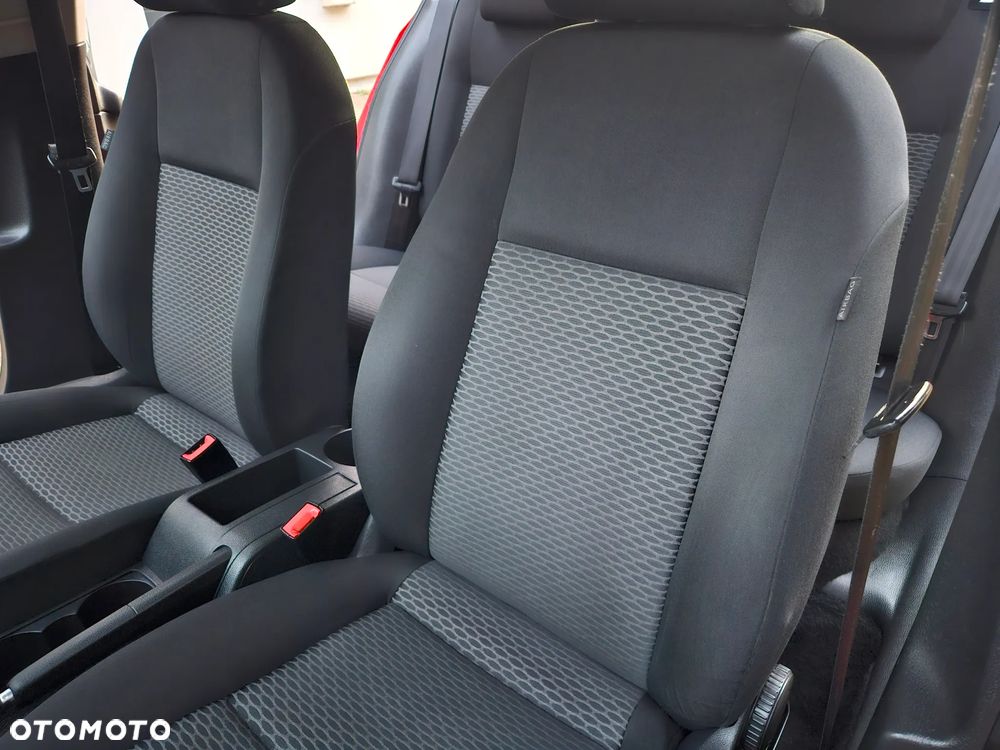 Volkswagen Golf 1.4 Team - 31