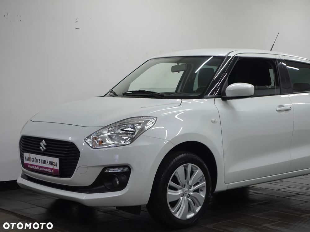 Suzuki Swift 1.2 Dualjet Allgrip Comfort - 15