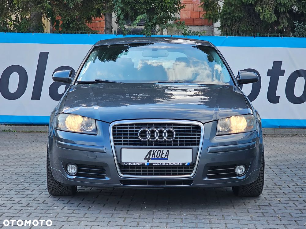 Audi A3 Sportback 2.0 FSI Attraction - 4