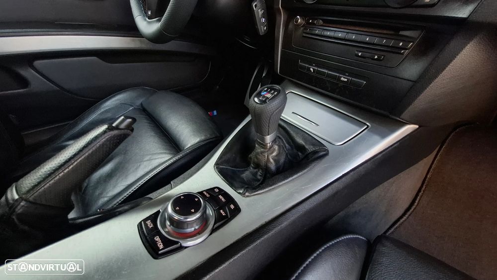BMW 320 d Coupe - 32