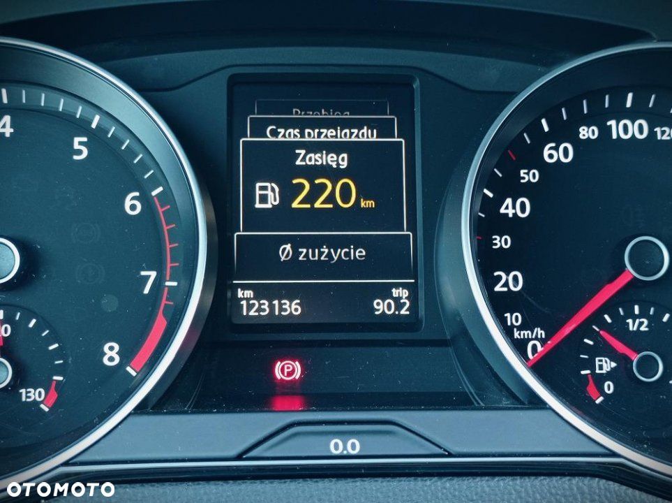 Volkswagen Passat - 27