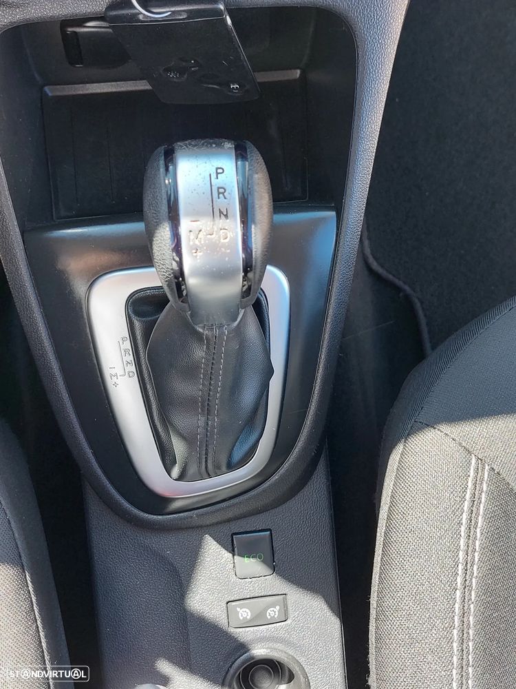 Renault Captur 1.5 dCi EDC - 21