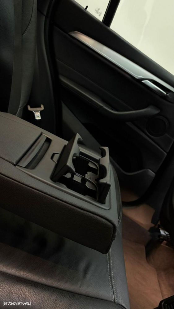 BMW X1 xDrive18d Aut. M Sport - 33