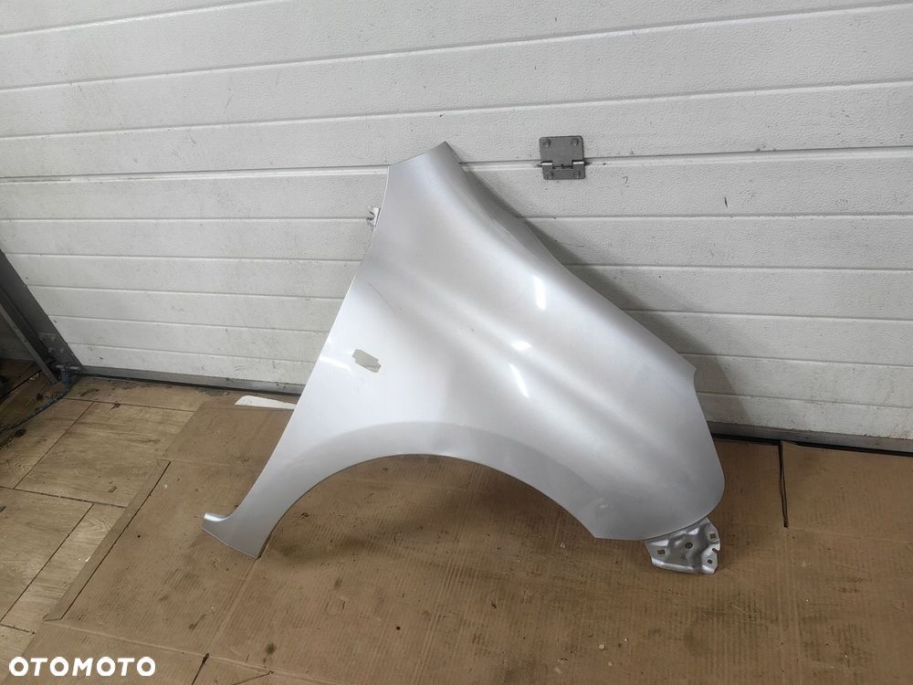 NISSAN MICRA K13 LIFT 13-18 BŁOTNIK PRZEDNI PRAWY ORYGINAŁ - 1