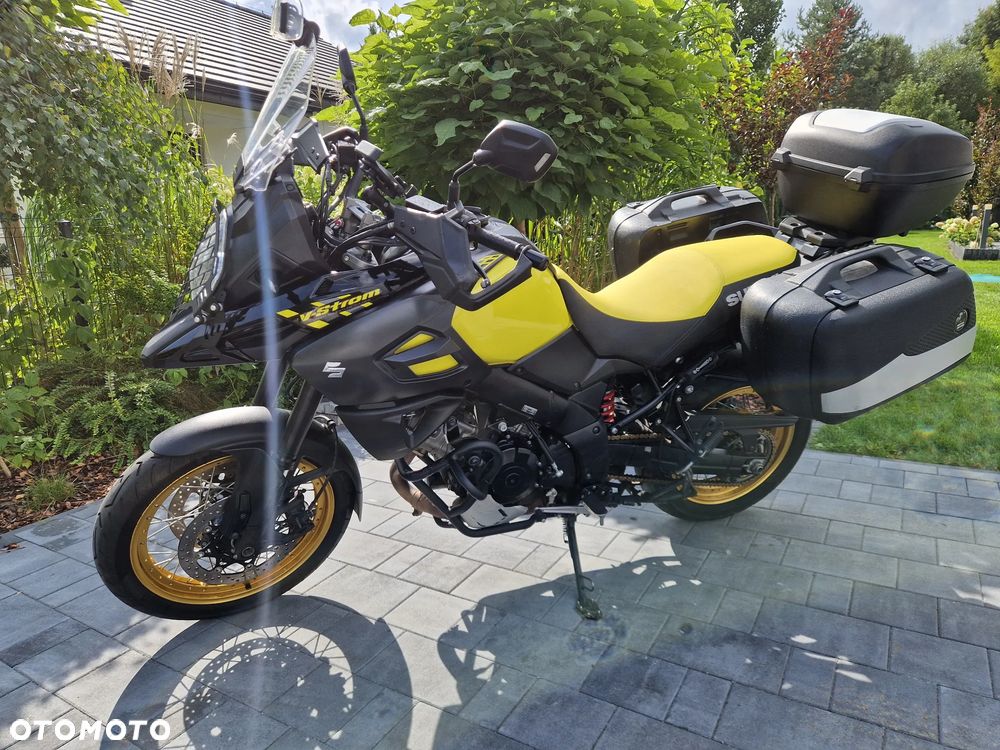 Suzuki V-STROM - 9
