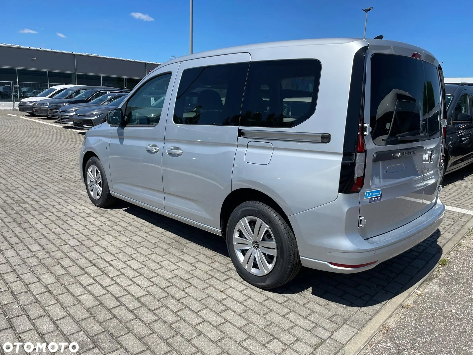 Volkswagen Caddy 2.0 TDI 4Motion - 13