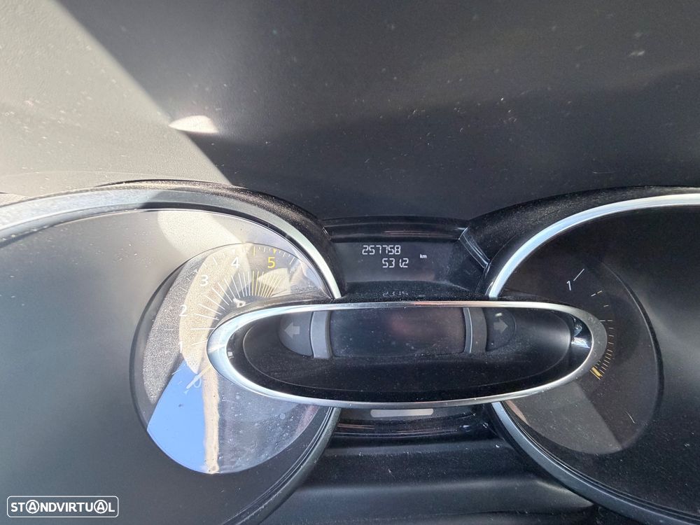 Renault Clio 2016 photo 5