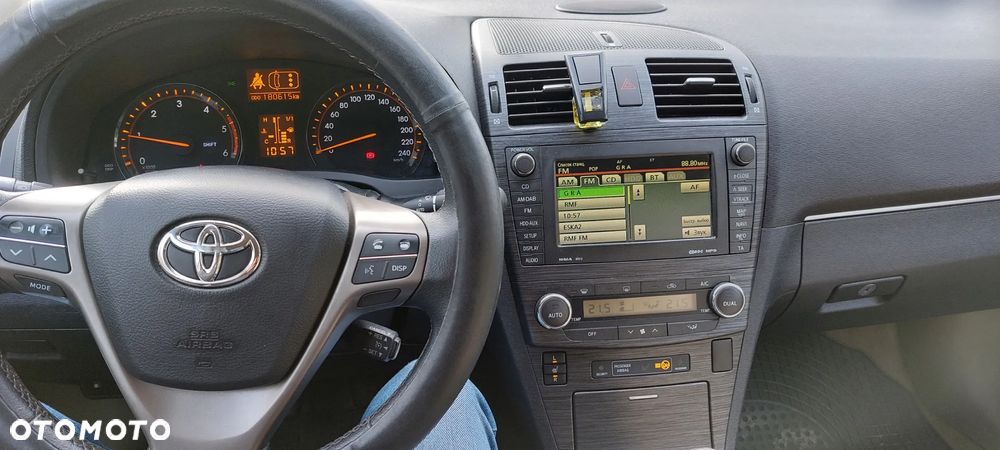 Toyota Avensis 2.2 D-4D Sol Plus NAVI - 10