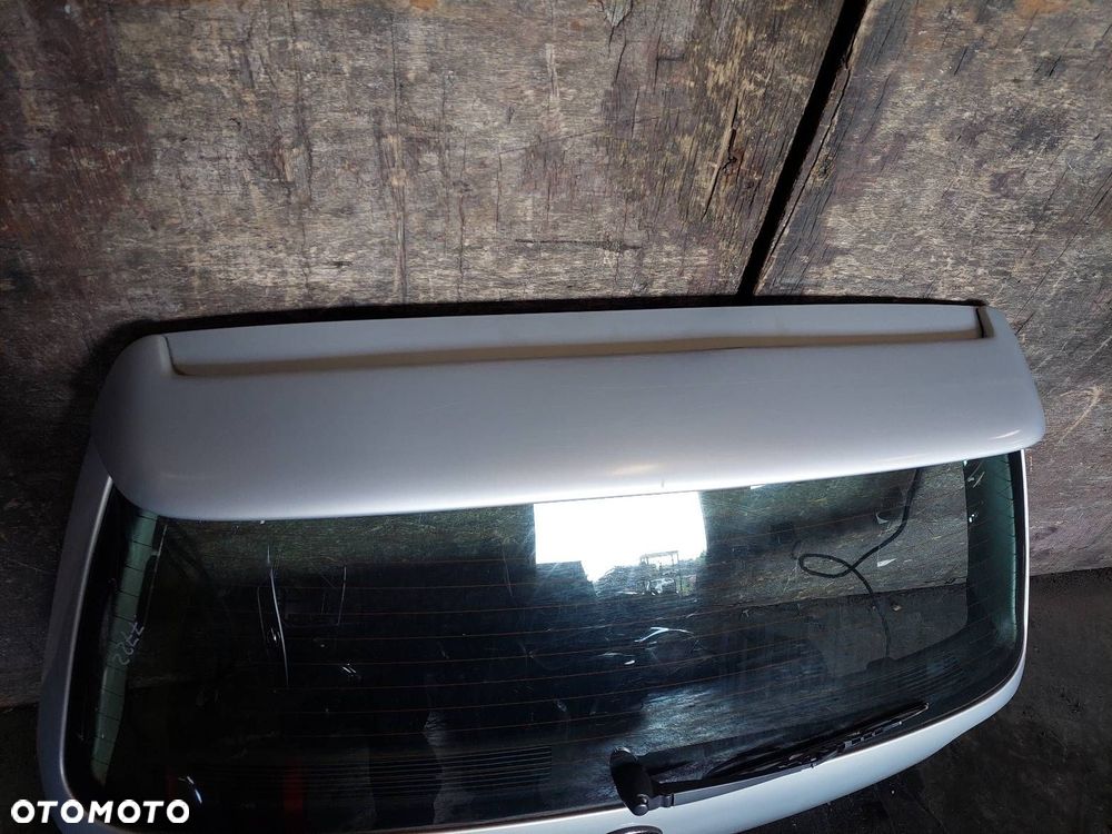 KLAPA BAGAŻNIKA + LAMPY VOLKSWAGEN GOLF IV HB 5D LB7Z ID: 235994 - 7