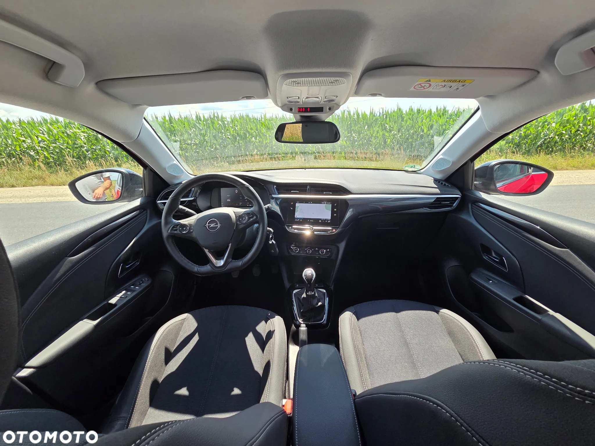 Opel Corsa 1.2 Start/Stop Elegance - 24