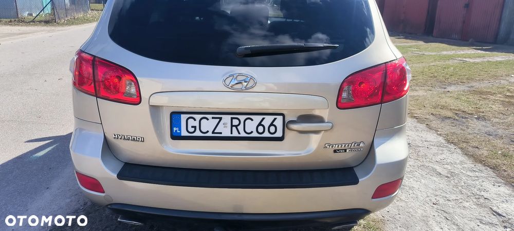 Hyundai Santa Fe 2.7 V6 Style - 6