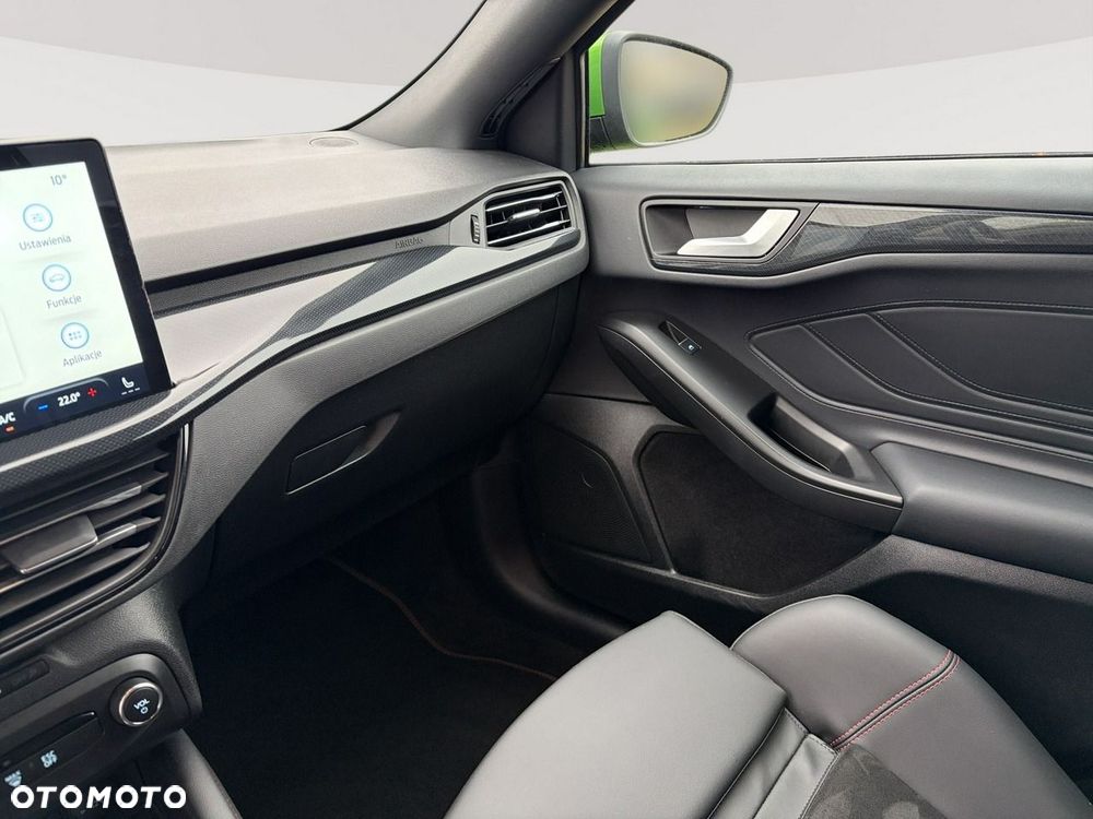 Ford Focus 2.3 EcoBoost ST X - 24