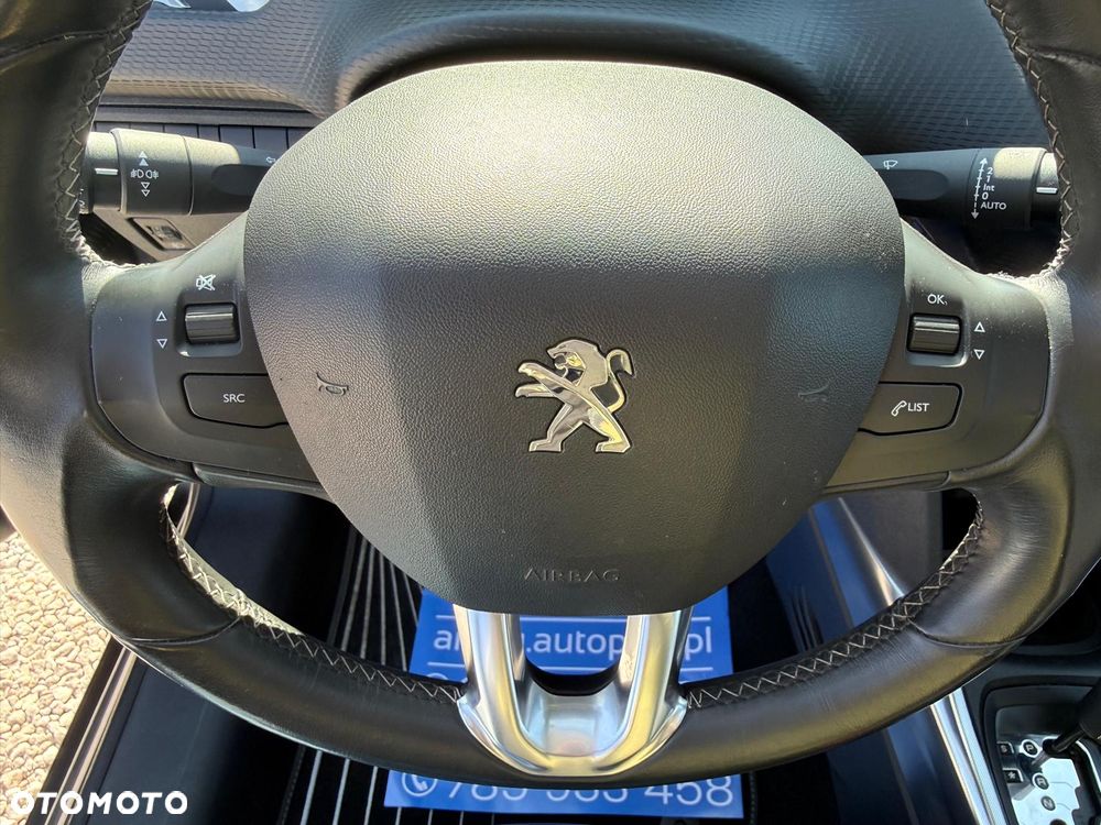 Peugeot 2008 120 VTI Automatik Allure - 22