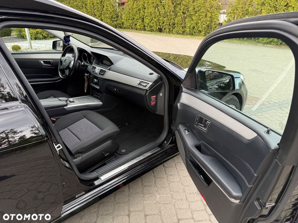 Mercedes-Benz Klasa E - 13