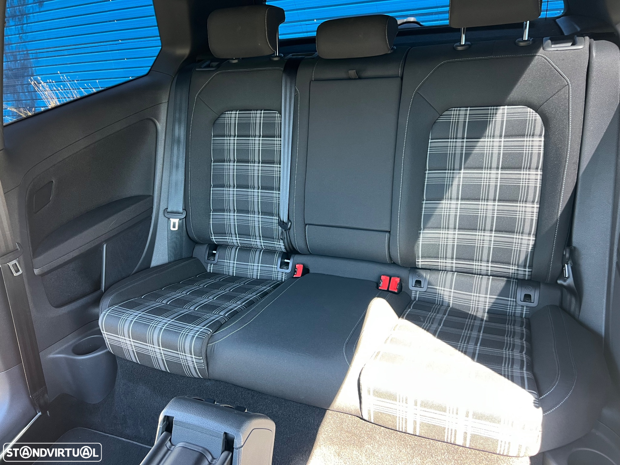 VW Golf 2.0 TDI GTD - 9