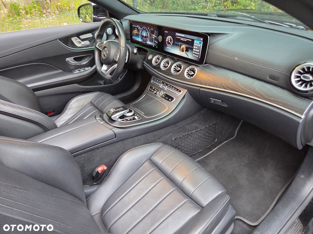 Mercedes-Benz Klasa E 400 4Matic 9G-TRONIC AMG Line - 16