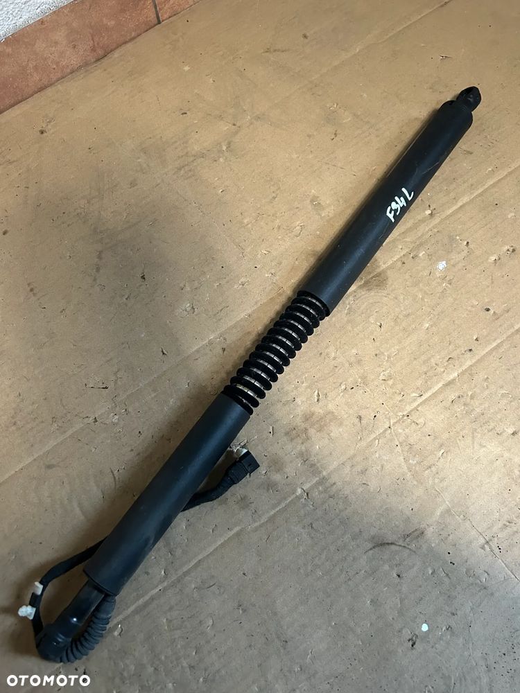 SIŁOWNIK KLAPY BAGAŻNIKA LEWY BMW F34 7298983 - 1