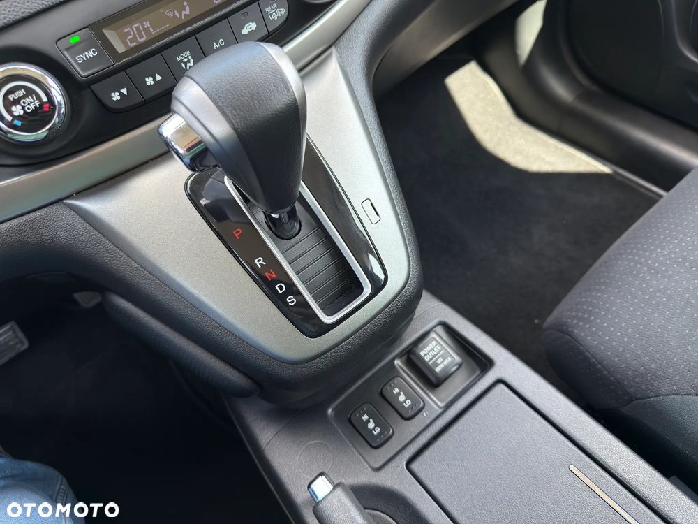 Honda CR-V 2.0i-VTEC 4WD Automatik Executive - 31